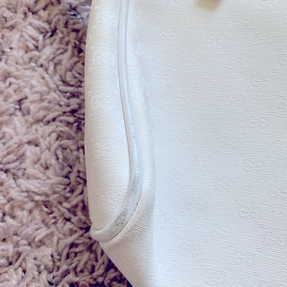 🎉HP 10/30🎉 Authentic Gucci Vintage Crossbody bag, *RARE* ALL White - Picture 10 of 14